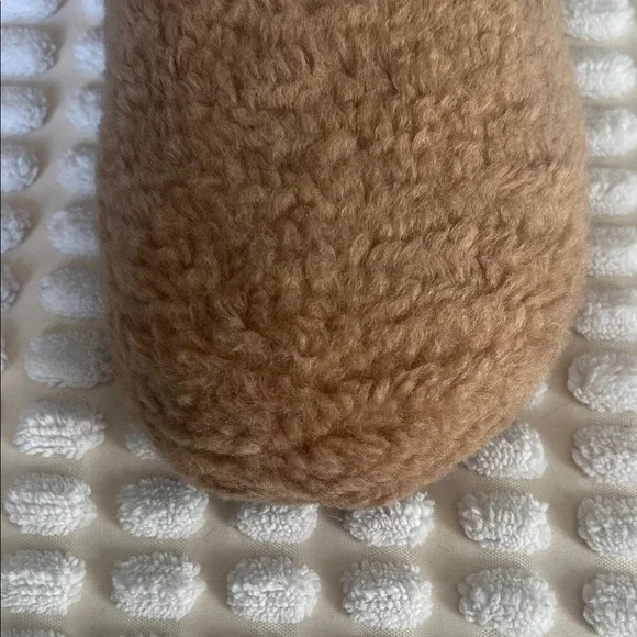 Cozy Brown Shearling Slippers - Picture 6 of 7